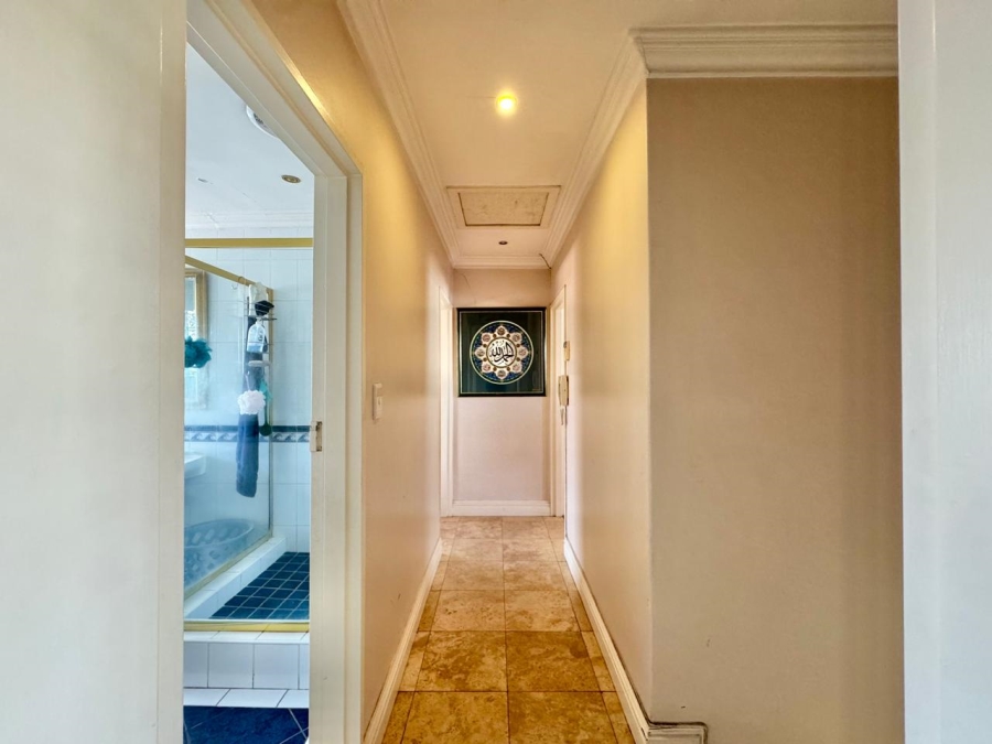 4 Bedroom Property for Sale in Zonnebloem Western Cape